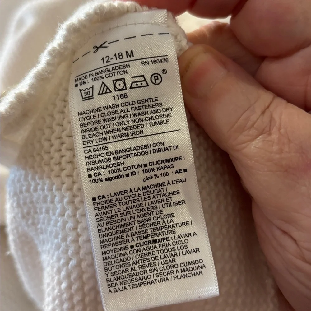 Children’s Old Navy Cream Knit Hooded Sweater 12-18 months